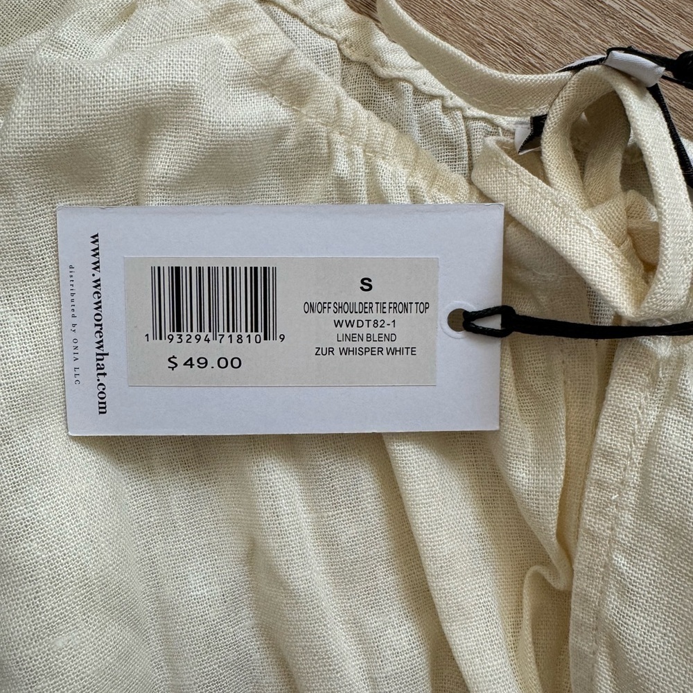 NWT WeWoreWhat Tie Front Top - Picture 3 of 4